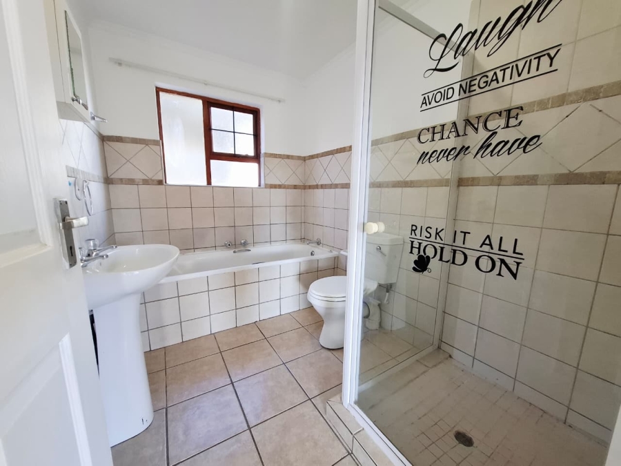 2 Bedroom Property for Sale in Bloemfontein Rural Free State